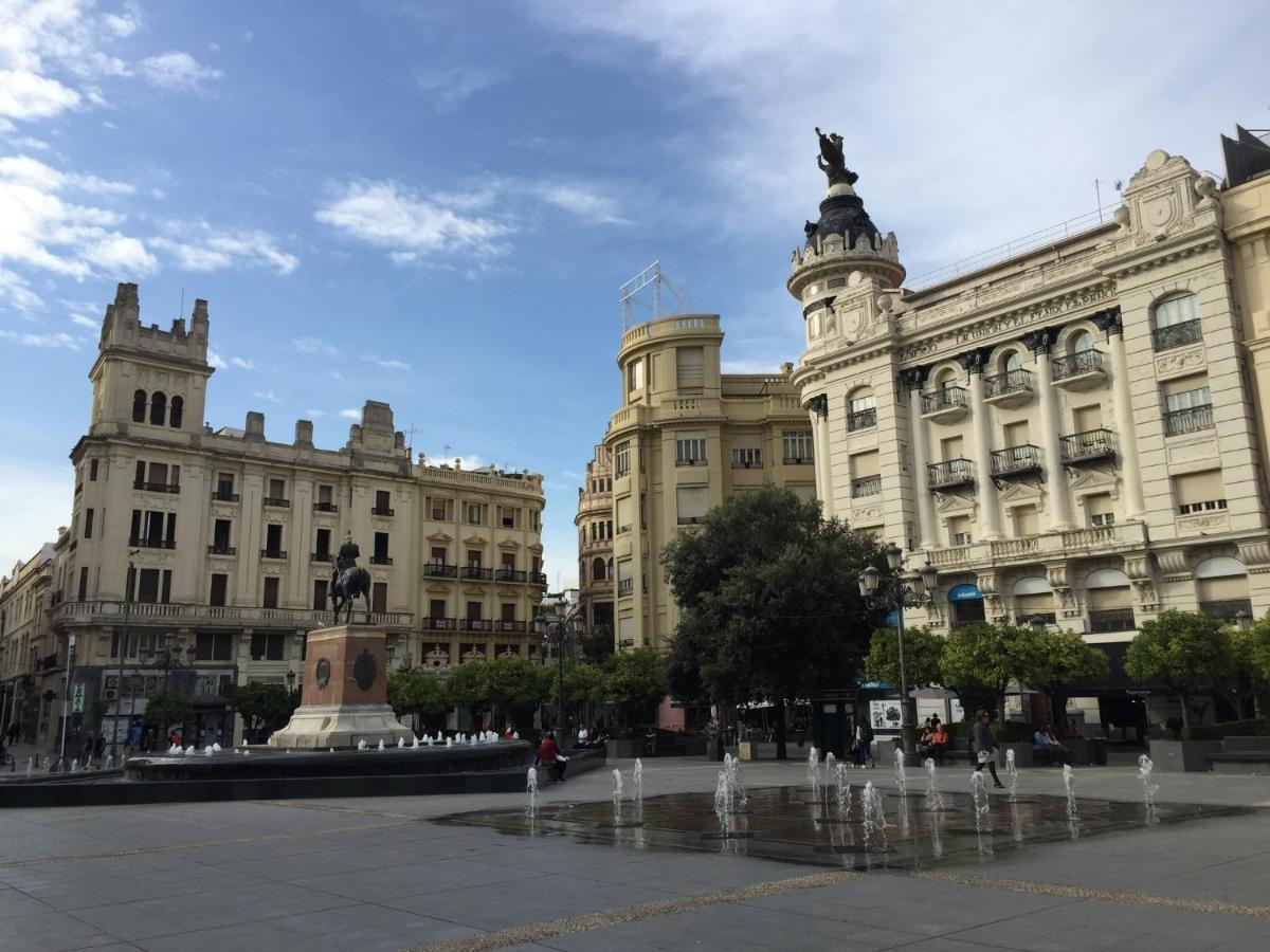 Apartamento Plaza De La Corredera Kordoba Zewnętrze zdjęcie